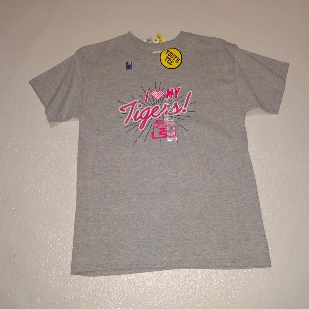 LSU gray short sleeve t-shirt pink I love my Tigers! Size Youth large Louisiana
